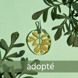 rue officinale pendentif