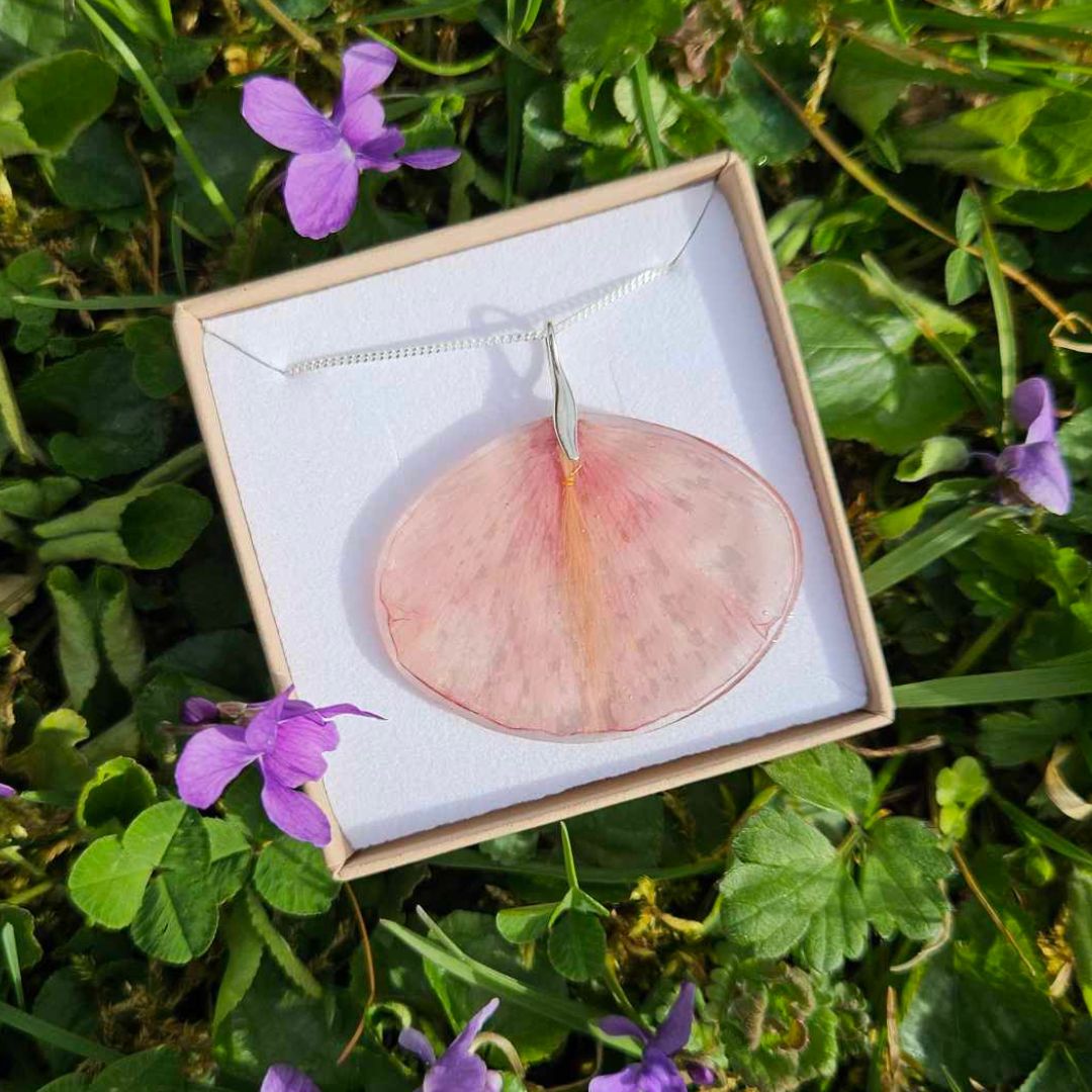 pendentif poils de chien